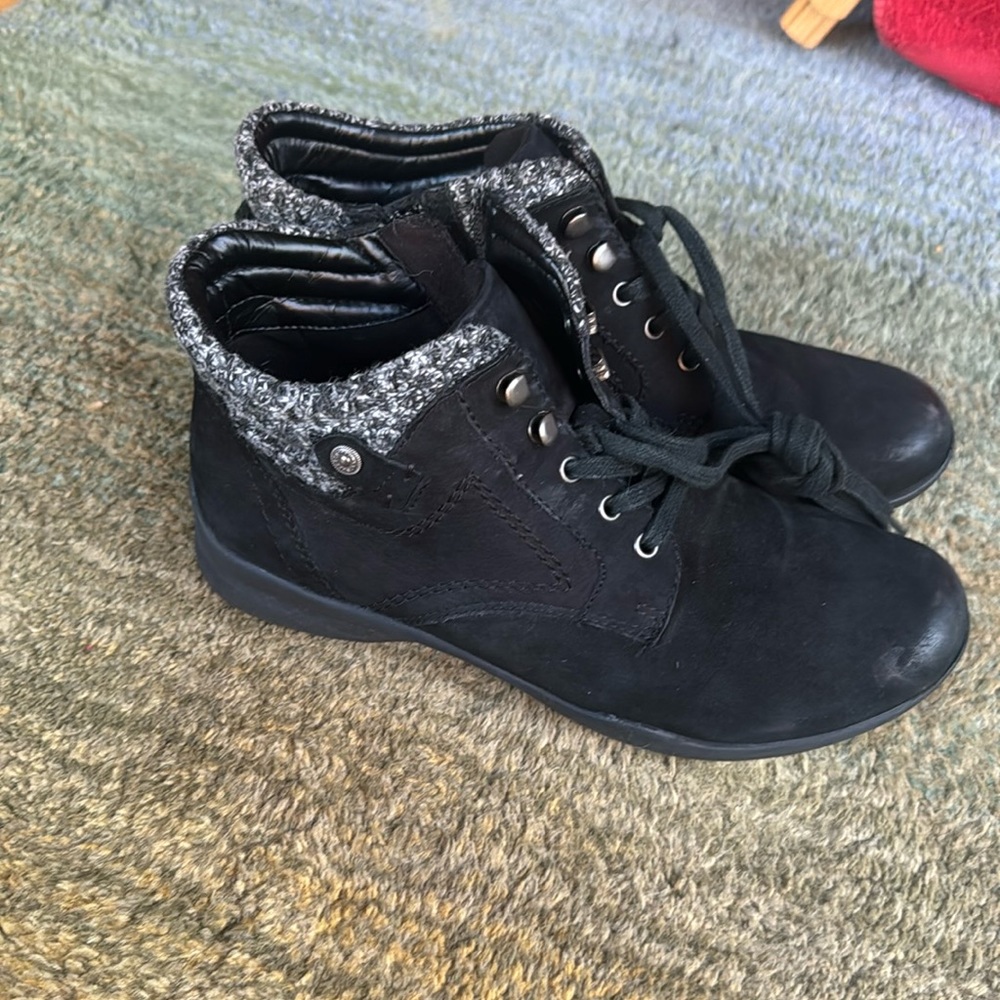 Earth Relief Pod Women’s Booties